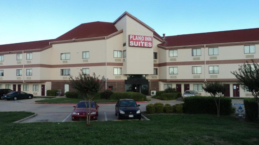 & Hotel